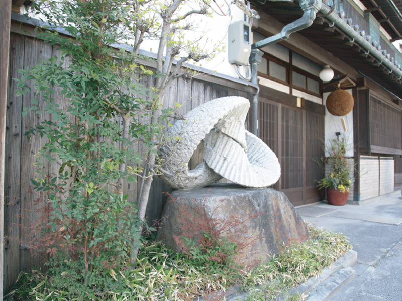 屋外彫刻の修復・移転なら兵庫県加西市のアートリフレッシュサービス